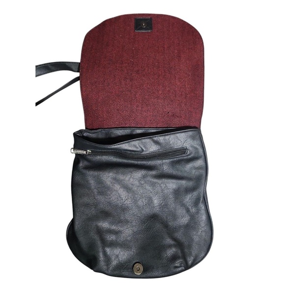 Women's Loungefly Owl Crossbody Bag Black/Red - Picture 7 of 7